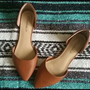 D'Orsy Brown Flats
